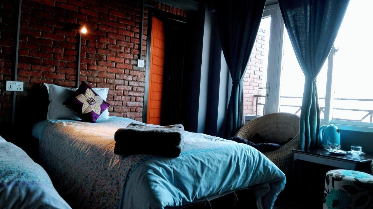 Cafe Beyond And Guest House Bhaktapur Exterior photo